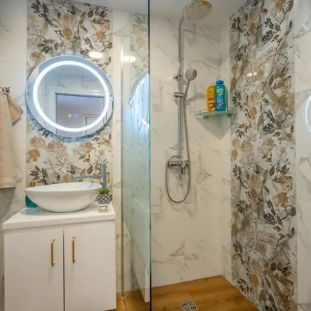 דירה Golden Mountains *