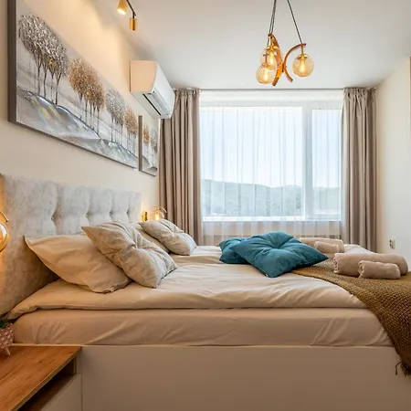 Apartment Golden Mountains