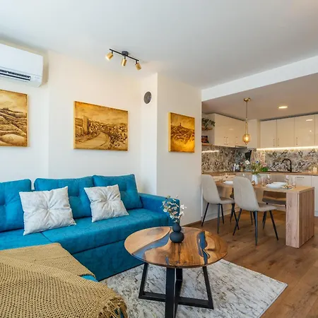 Golden Mountains Apartment Gabrovo