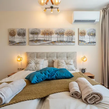 דירה Golden Mountains