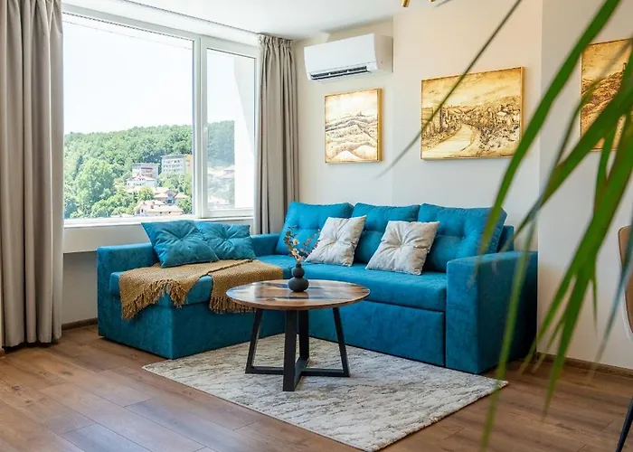 Golden Mountains Апартаменты