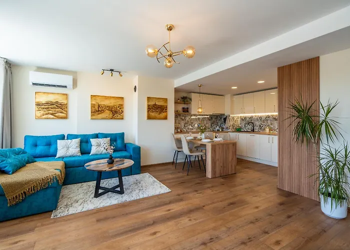 Апартаменты Golden Mountains