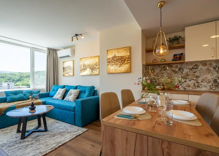 Golden Mountains Апартаменты *